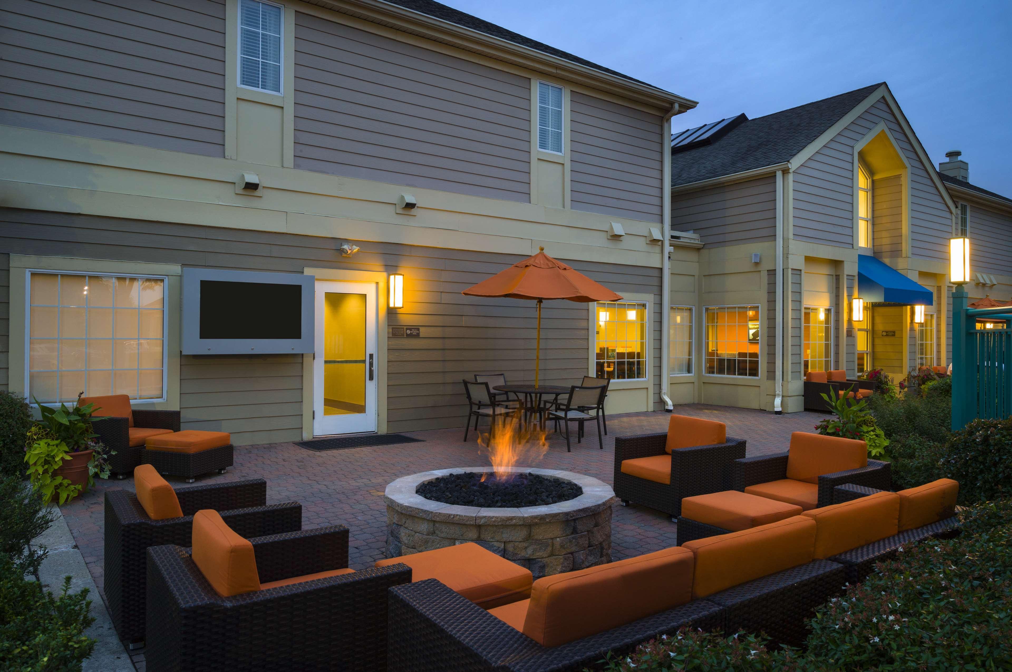 Hyatt House Bridgewater Hotel Exterior foto
